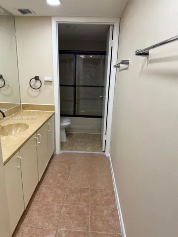 $1,750 | 10825 Southwest 112th Avenue, Unit 312, Miami, FL 33176