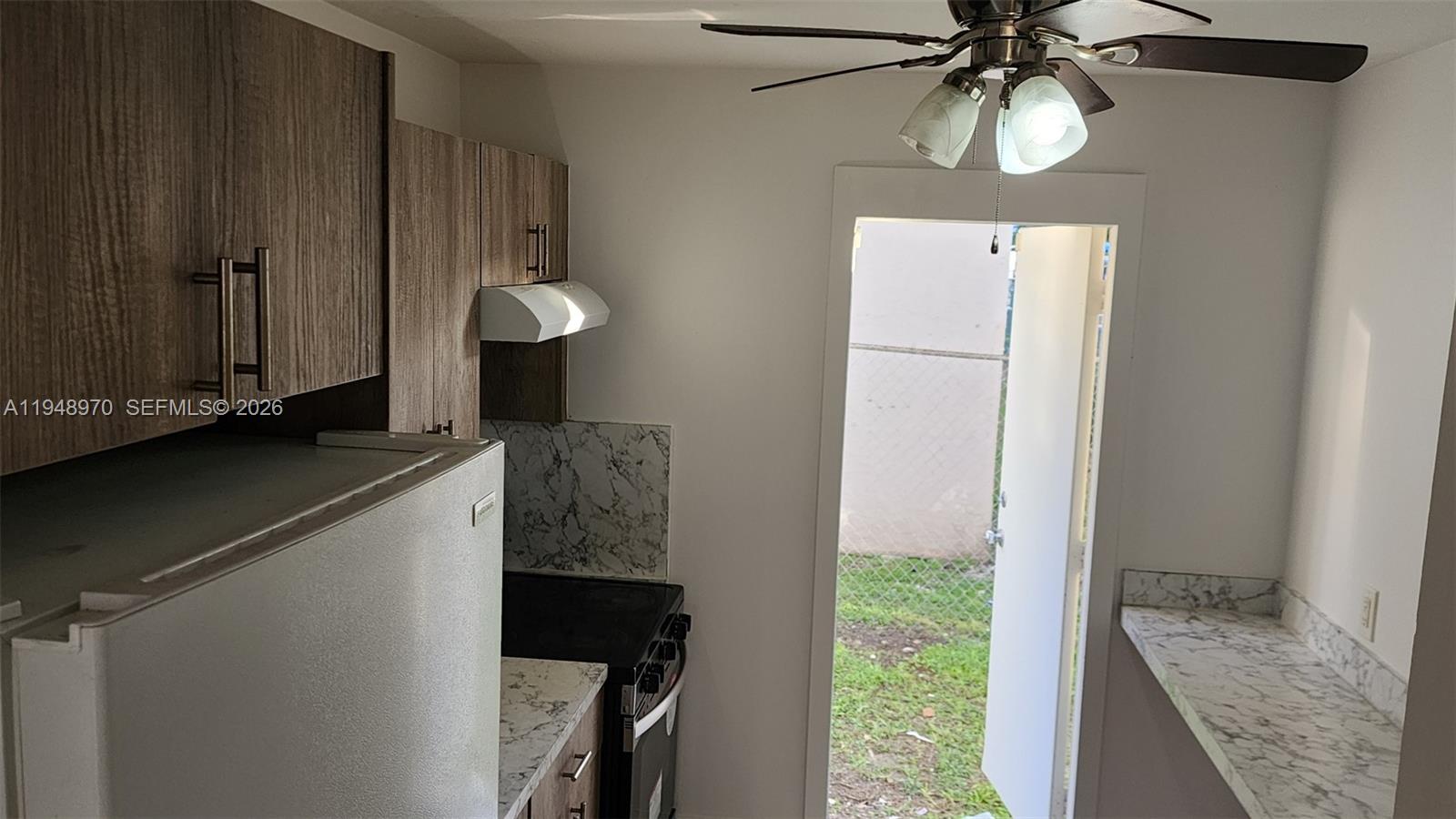 329 Southwest 6th Avenue, Unit 2 Miami, FL 33130 - Photo 6 of 16