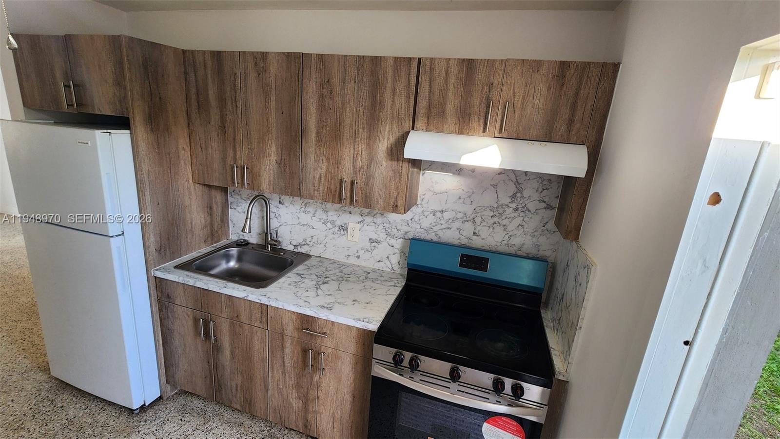 329 Southwest 6th Avenue, Unit 2 Miami, FL 33130 - Photo 8 of 16