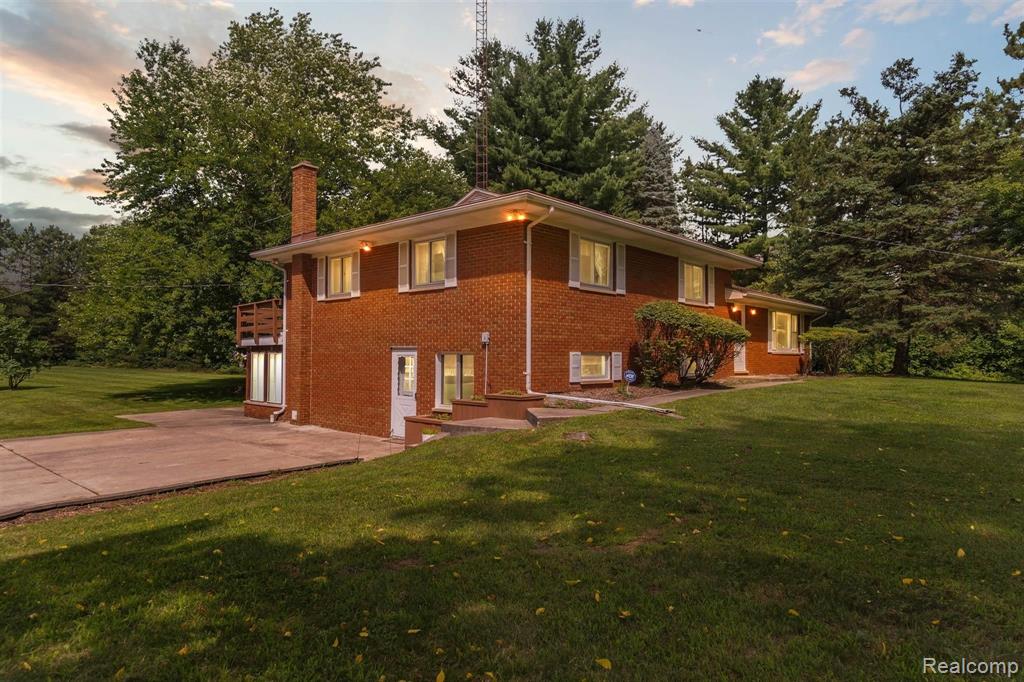10100 West Allen Road Fowlerville, MI 48836 - Photo 41 of 42