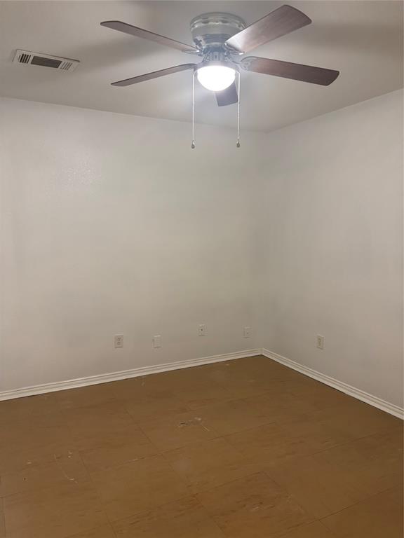 13627 Biggs Street Dallas, TX 75253 - Photo 9 of 16 a view of a room with an empty space