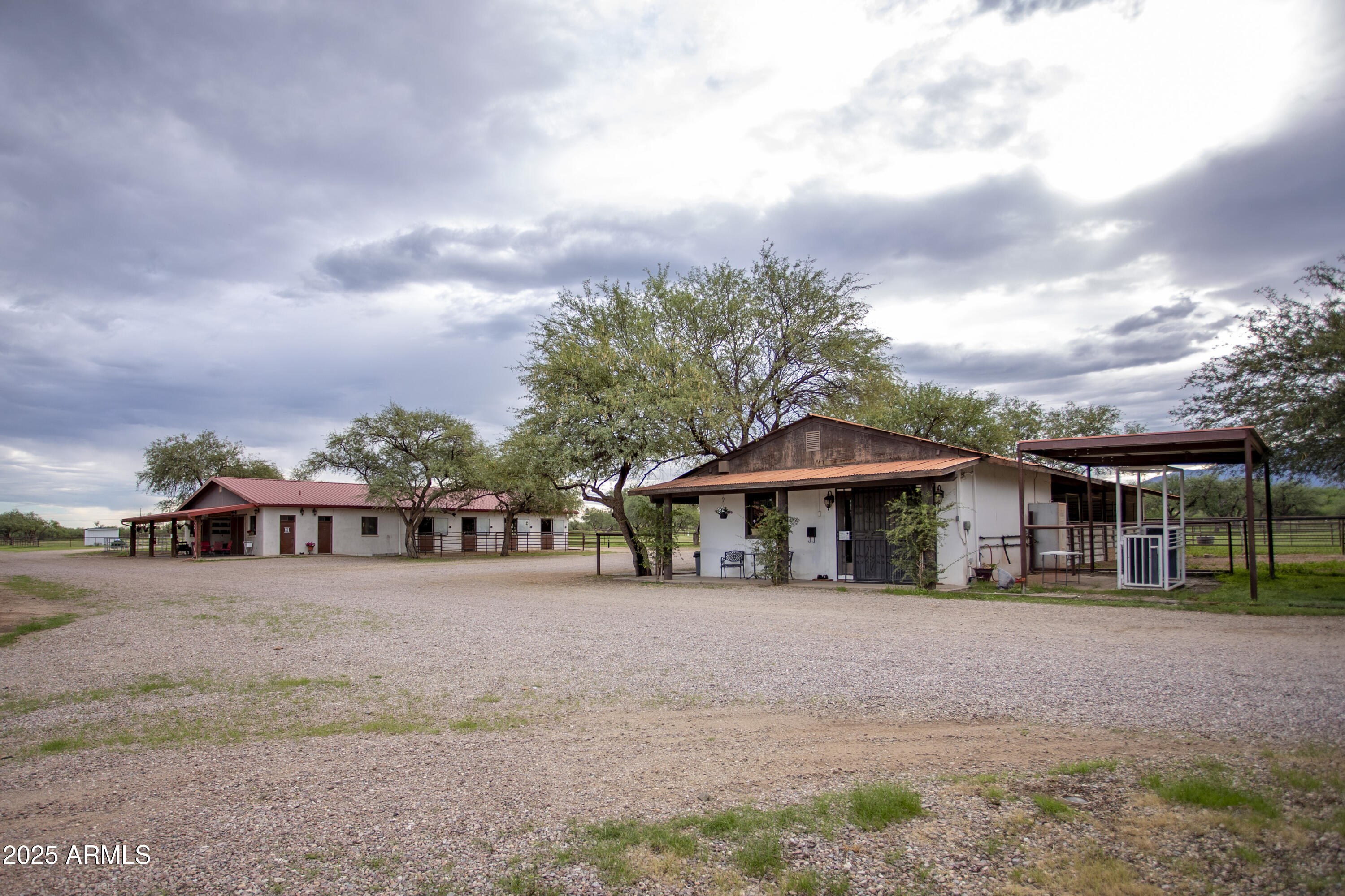 3155 West Elephant Head Road Amado, AZ 85645 - Photo 48 of 79 RS_Show&BroodmareBarn_0269