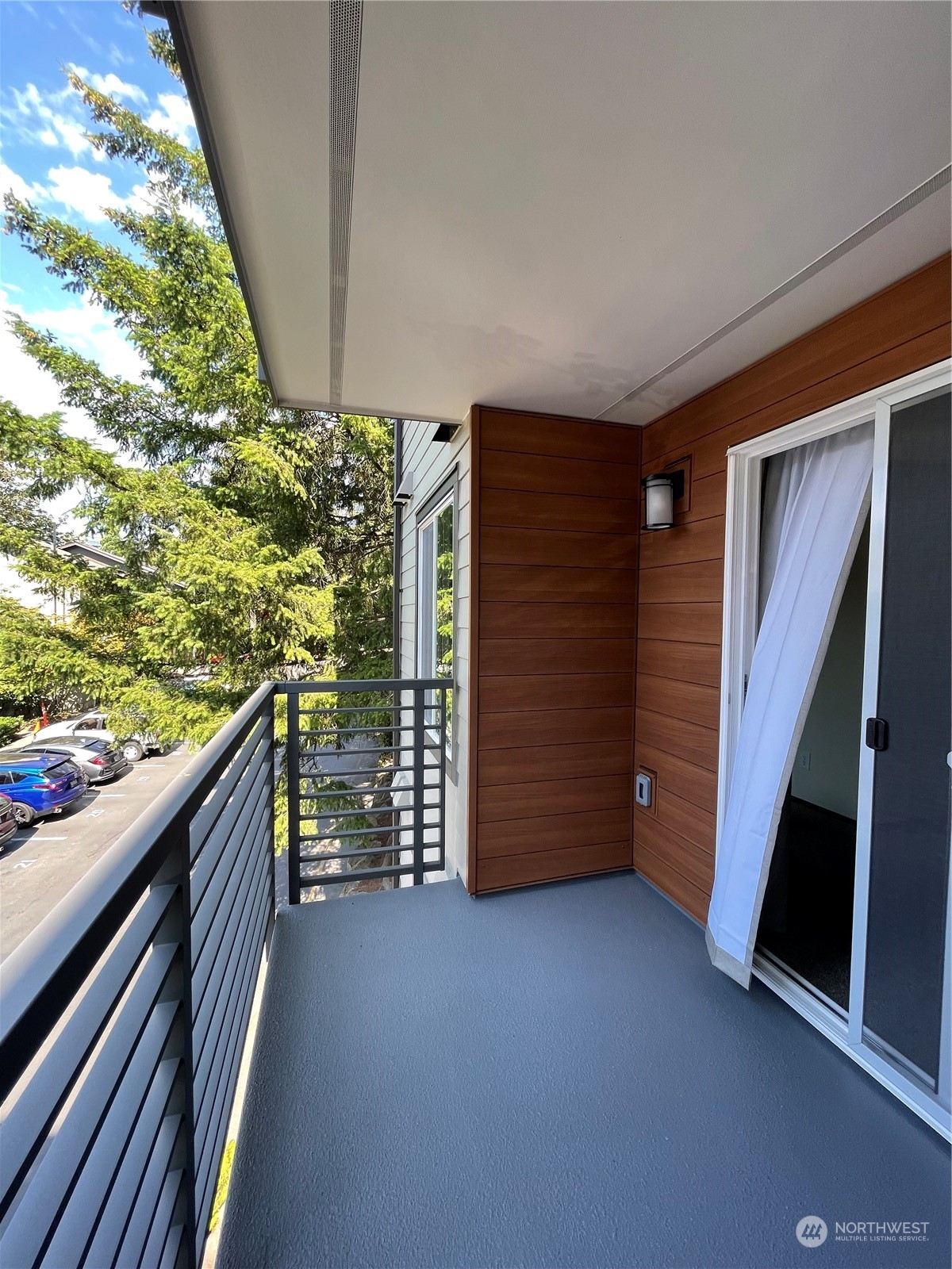 12107 Bel-Red Road, Unit D204 Bellevue, WA 98005 - Photo 18 of 19