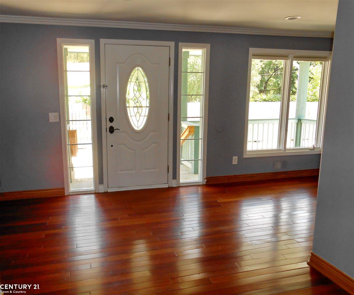 2443 Gerald Avenue Rochester Hills, MI 48307 - Photo 3 of 55