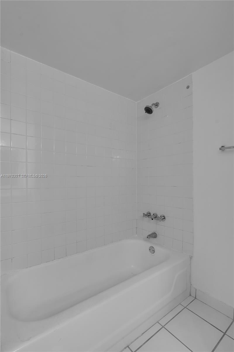 455 South Pine Island Road, Unit 303C Plantation, FL 33324 - Photo 17 of 37