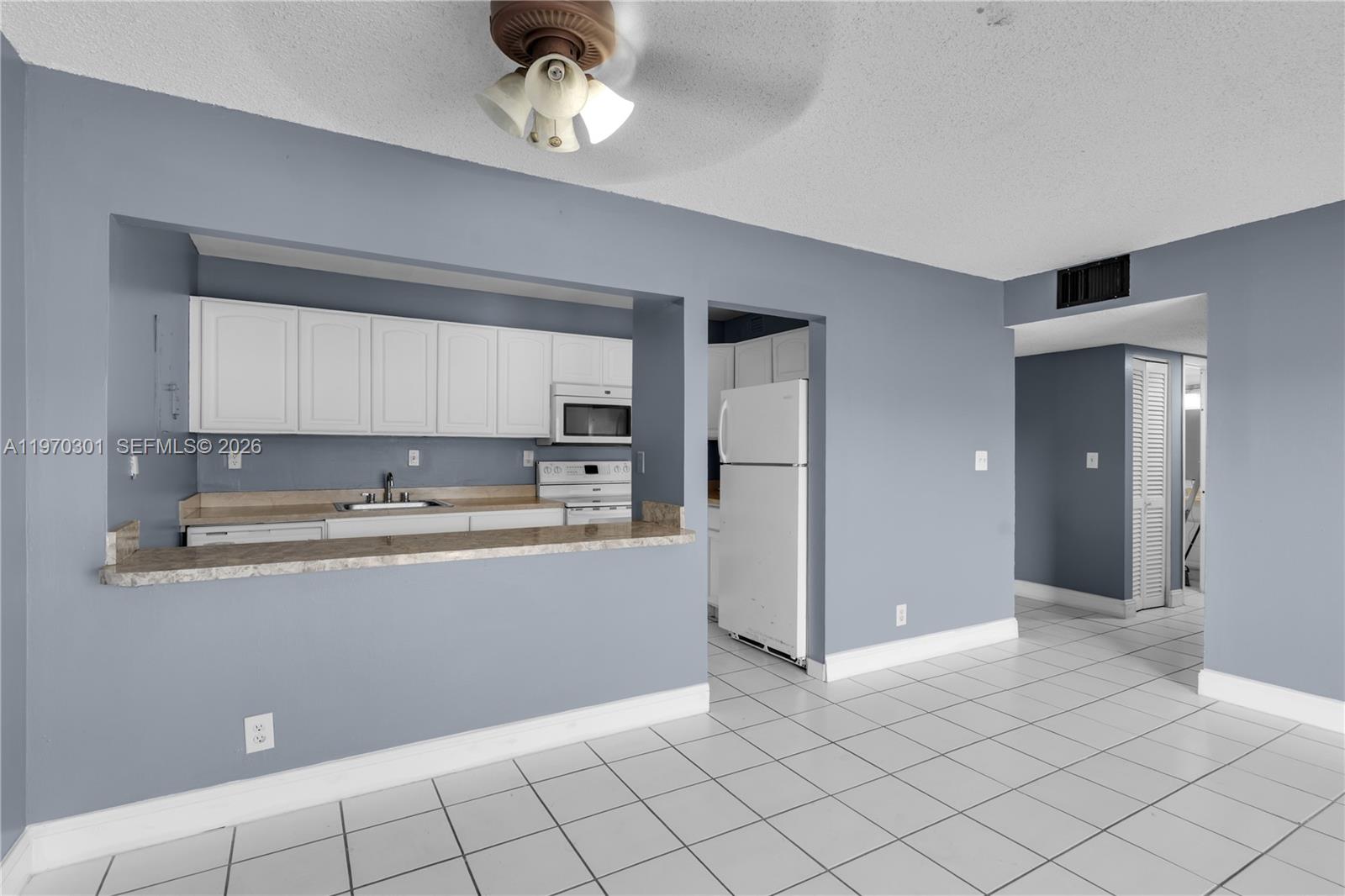 455 South Pine Island Road, Unit 303C Plantation, FL 33324 - Photo 6 of 37