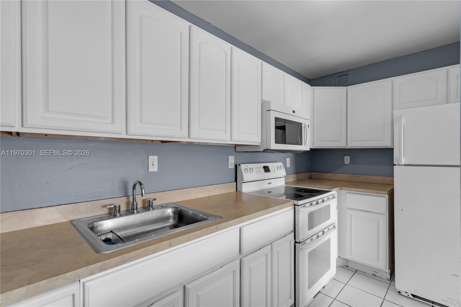 455 South Pine Island Road, Unit 303C Plantation, FL 33324 - Photo 7 of 37