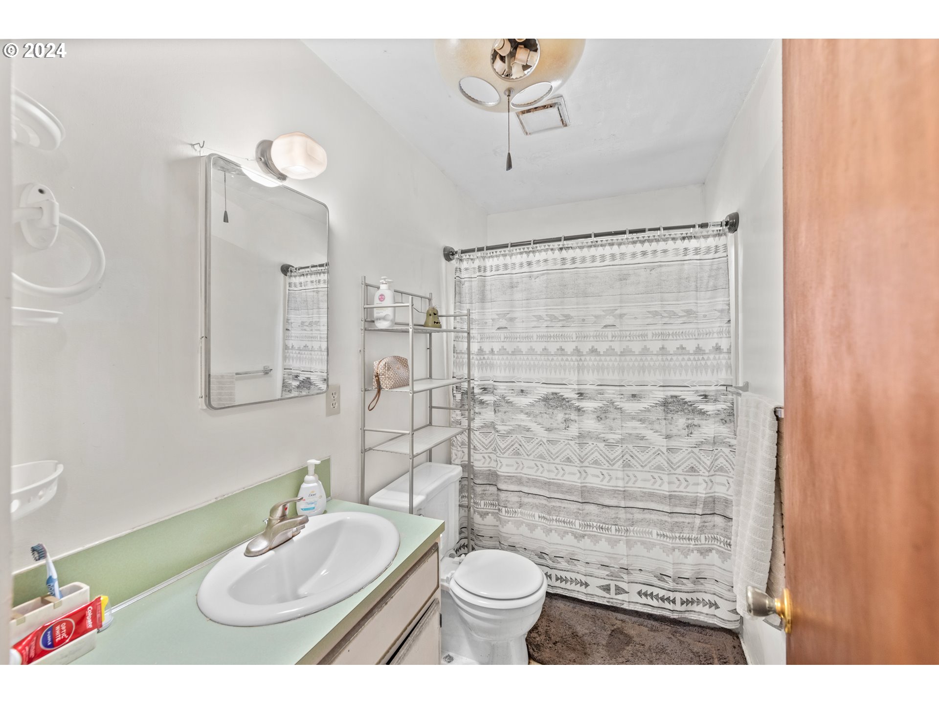 2460-2462 Bowman Road Reedsport, OR 97467 - Photo 27 of 29 Gallery Image 27