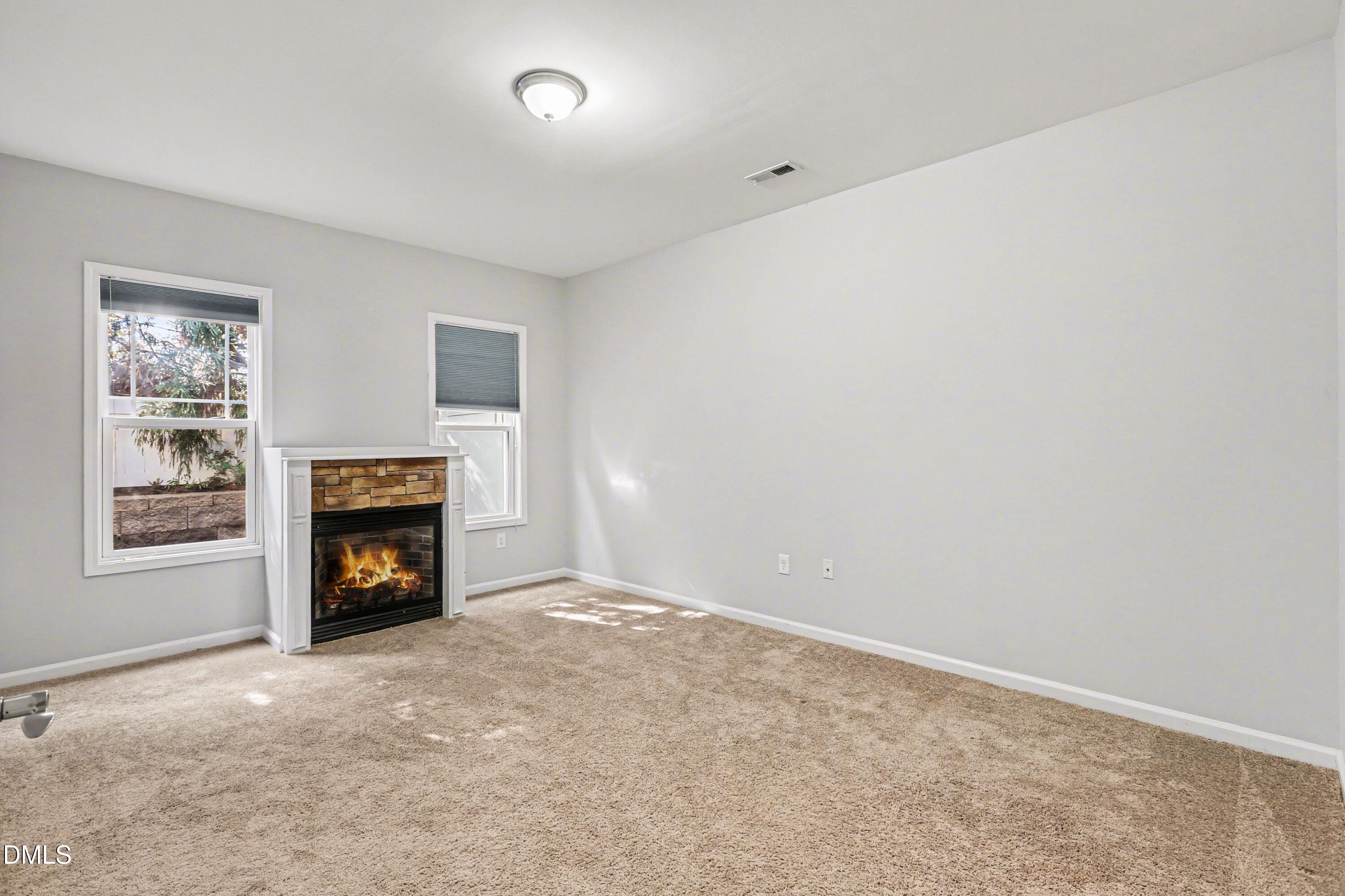 6305 Yates Mill Pond Road Raleigh, NC 27606 - Photo 17 of 39 025_file_1646