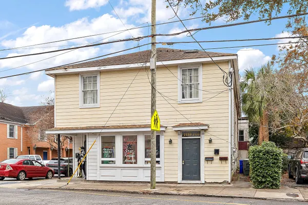 $1,995 | 1093 King Street, Unit C, Charleston, SC 29403