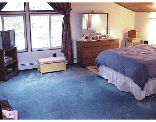 73 Whitewood Road Westwood, MA 02090 - Photo 8 of 8 Gallery Image 8