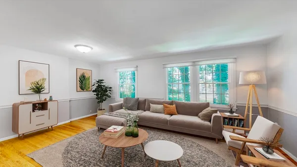$3,700 | 2 Glenbrook Lane, Unit 13, Arlington, MA 02474