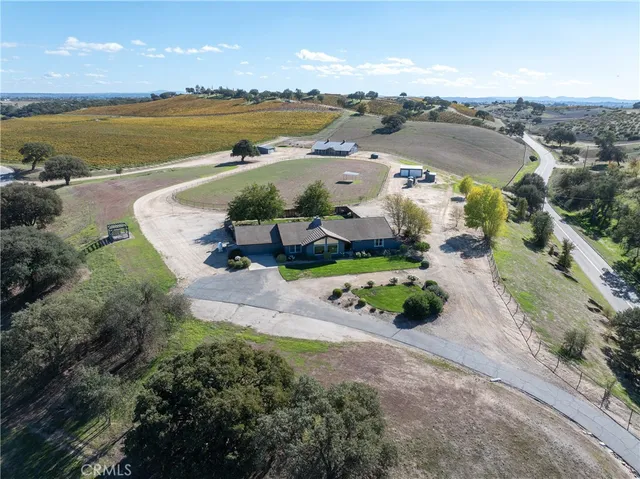 $5,075,000 | 7790 Airport Road, Paso Robles, CA 93446