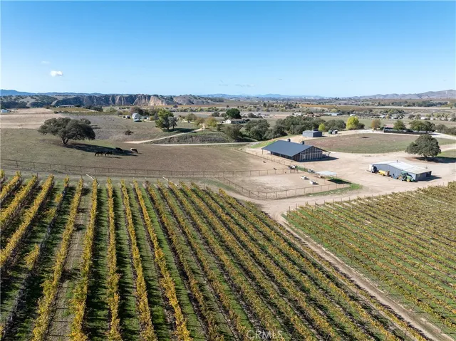 $5,075,000 | 7790 Airport Road, Paso Robles, CA 93446