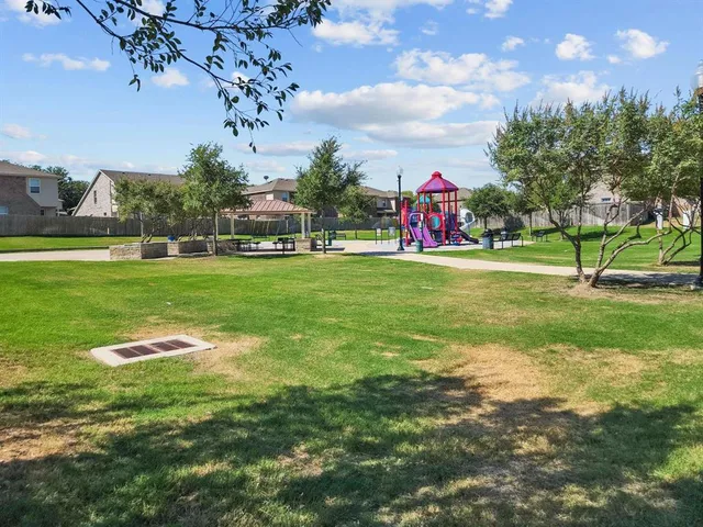 $489,800 | 821-823 East College Avenue, Princeton, TX 75407
