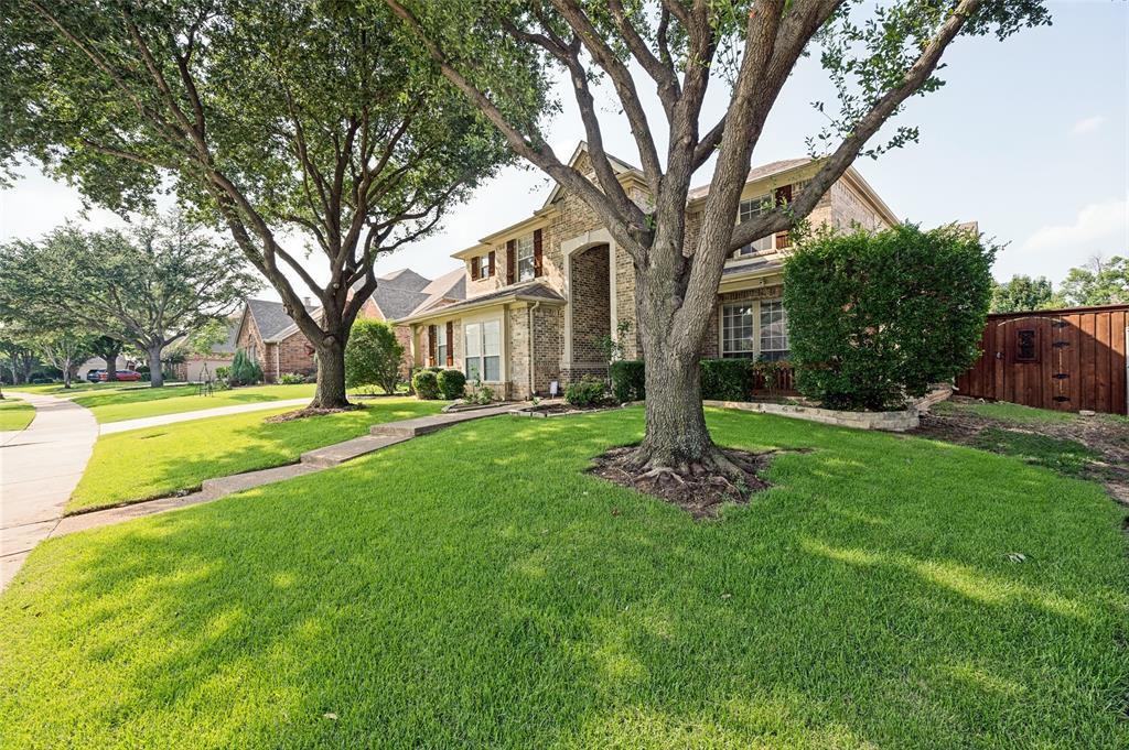 1700 Coyote Ridge Carrollton, TX 75010 - Photo 2 of 35