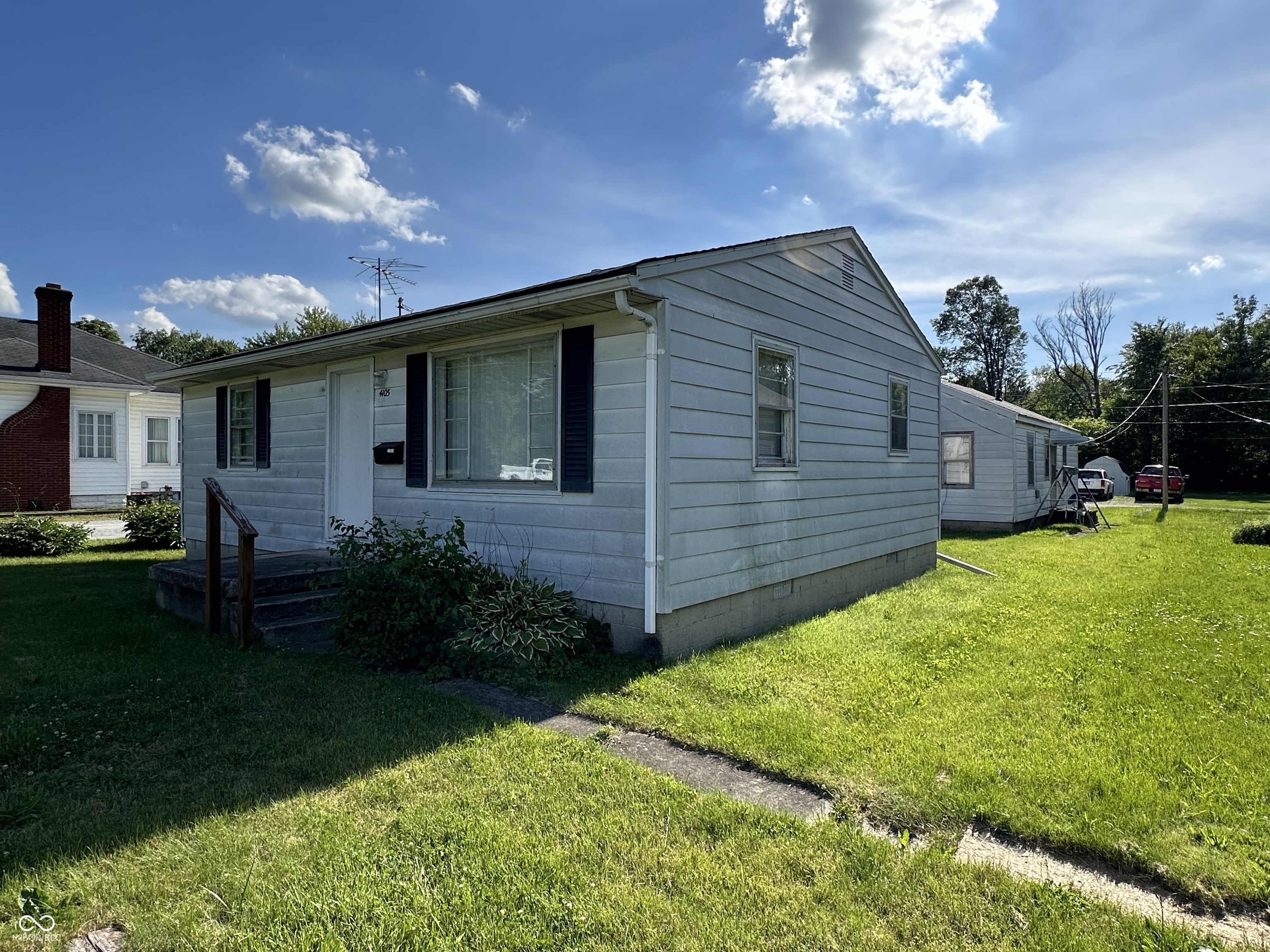 4105 Main Street Anderson, IN 46013 - Photo 1 of 30 Gallery Image 1