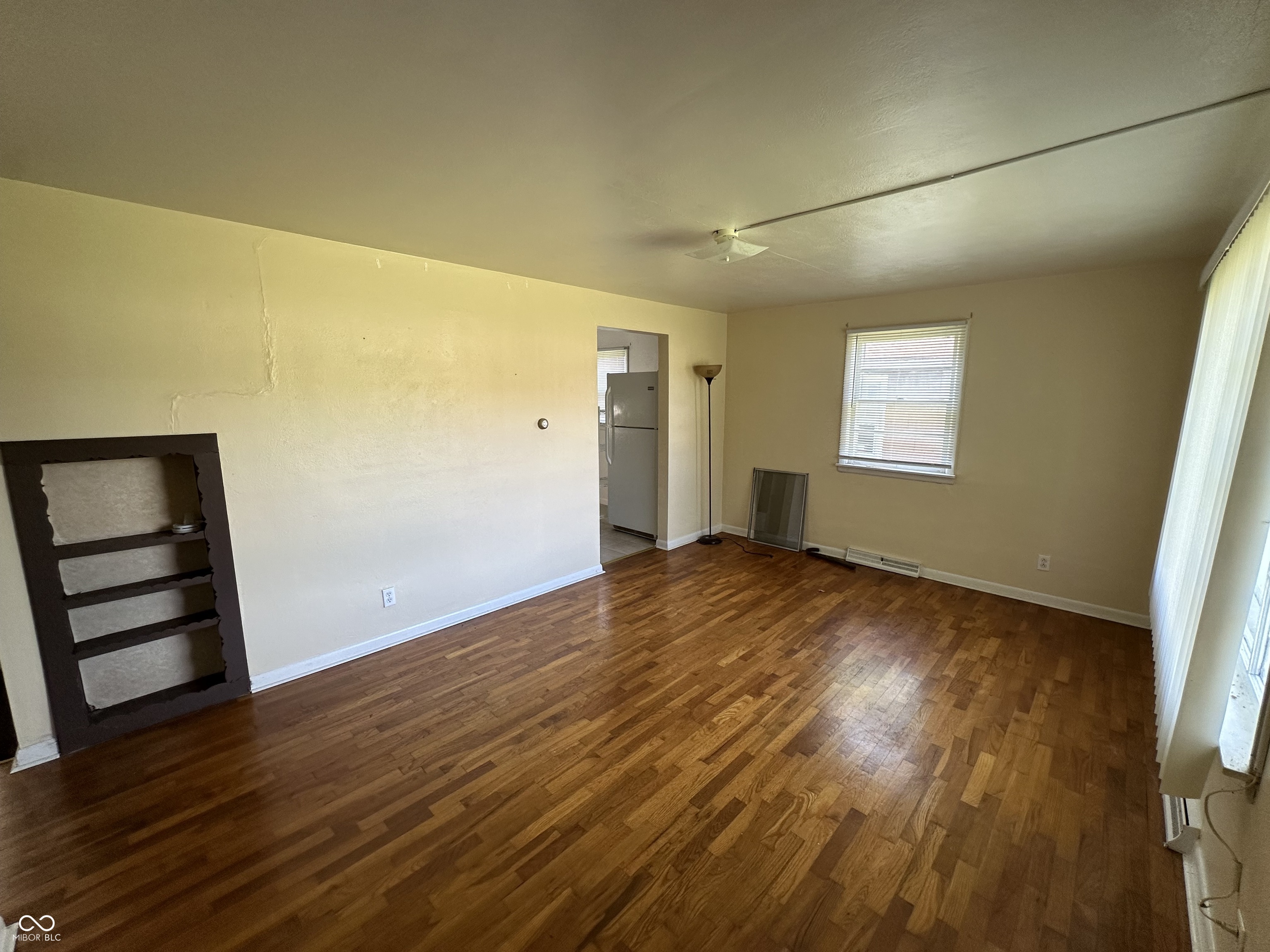 4105 Main Street Anderson, IN 46013 - Photo 10 of 30 Gallery Image 10