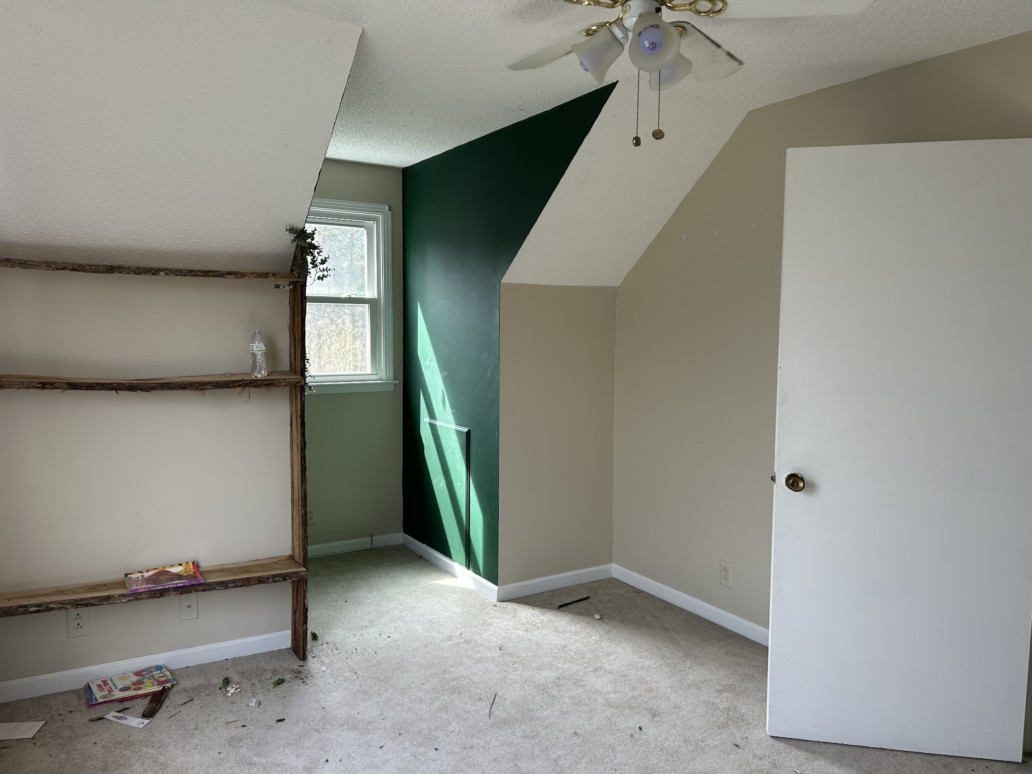 2319 7 Mile Ferry Road Clarksville, TN 37040 - Photo 12 of 15 a view of hallway with window