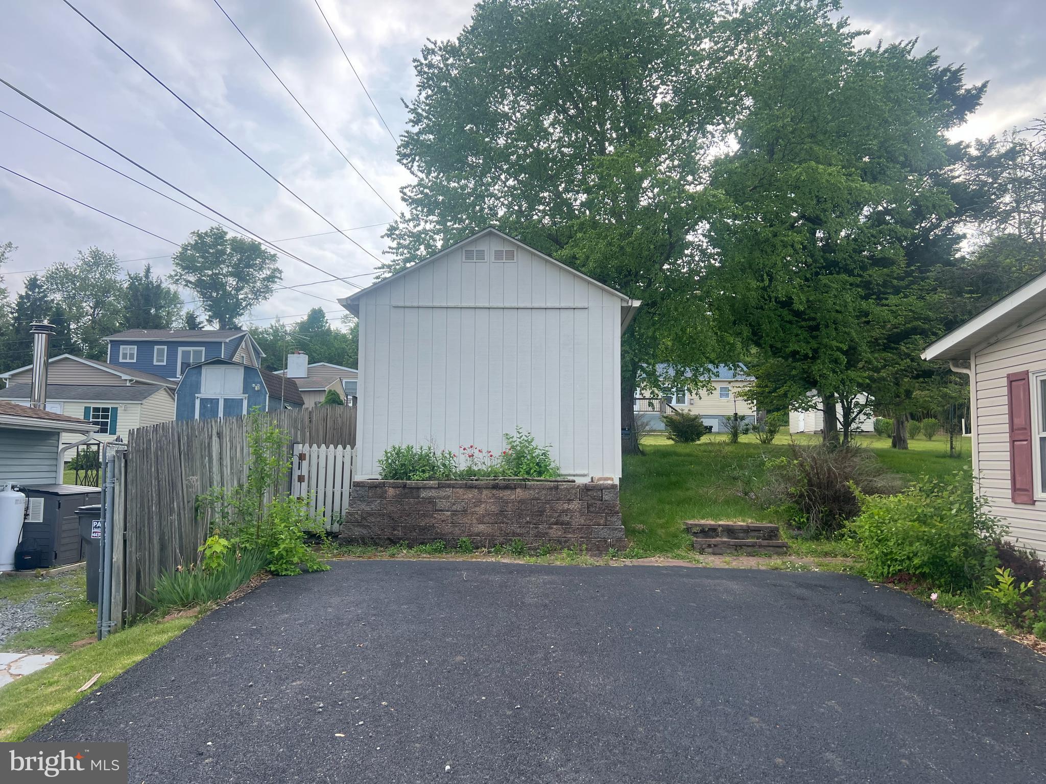 1531 Carpenters Point Road Perryville, MD 21903 - Photo 13 of 13 Driveway