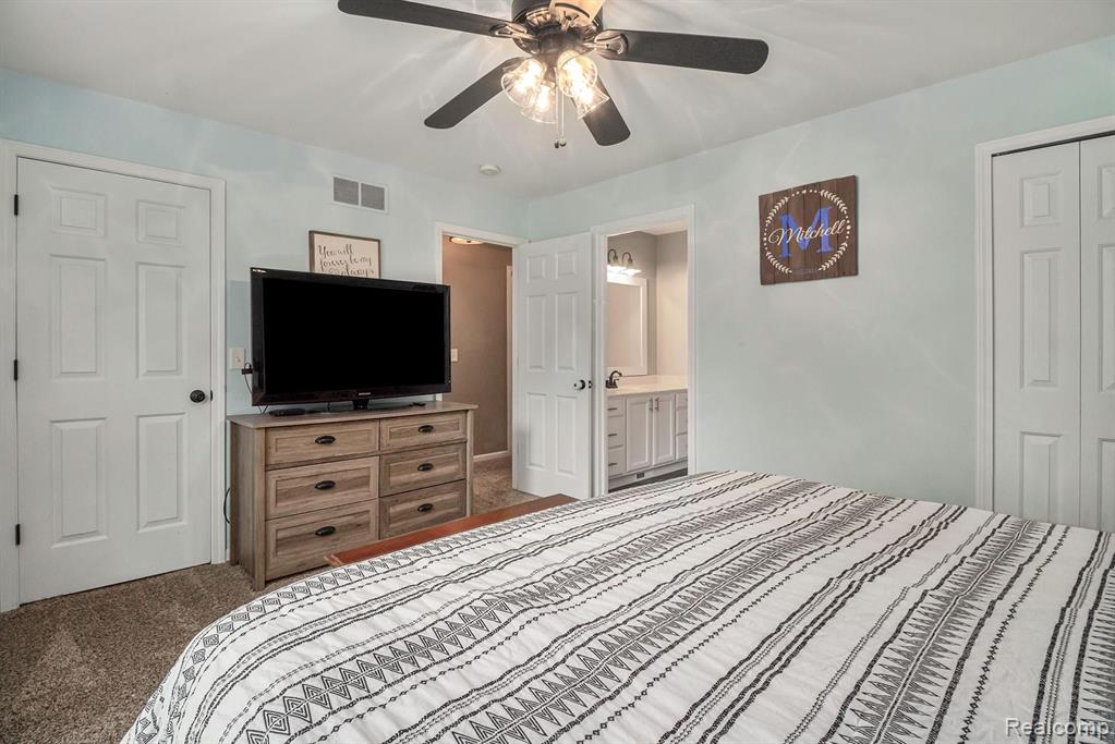3812 East Allen Road Howell, MI 48855 - Photo 12 of 24
