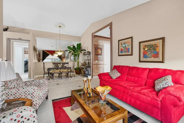 $469,500 | 9523 Sandpiper Lane, West Palm Beach, FL 33411