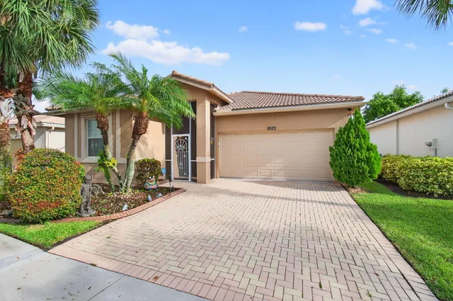$469,500 | 9523 Sandpiper Lane, West Palm Beach, FL 33411