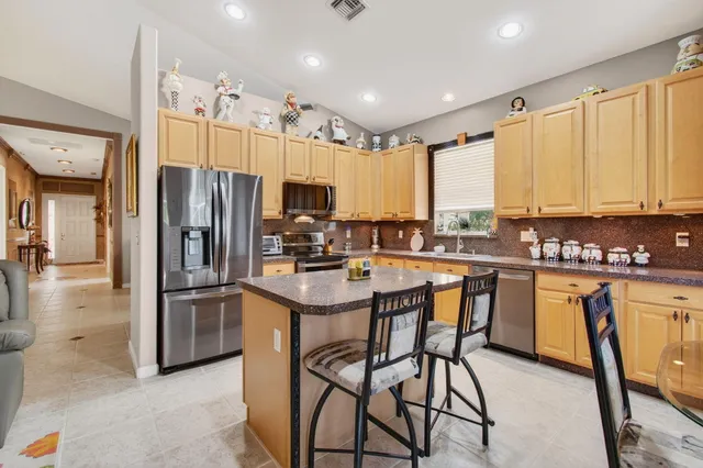 $469,500 | 9523 Sandpiper Lane, West Palm Beach, FL 33411