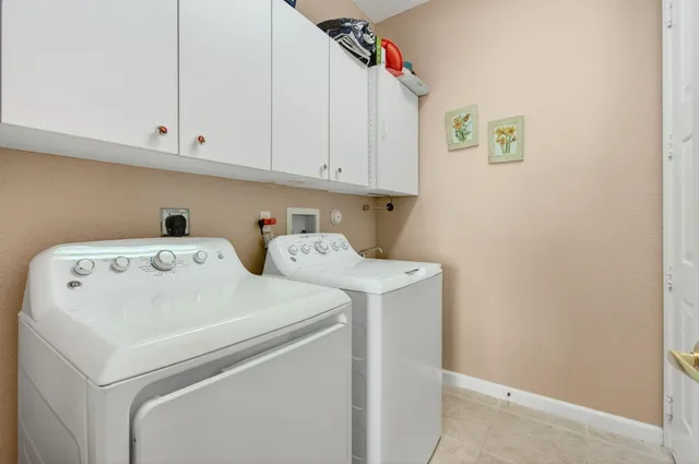 $469,500 | 9523 Sandpiper Lane, West Palm Beach, FL 33411