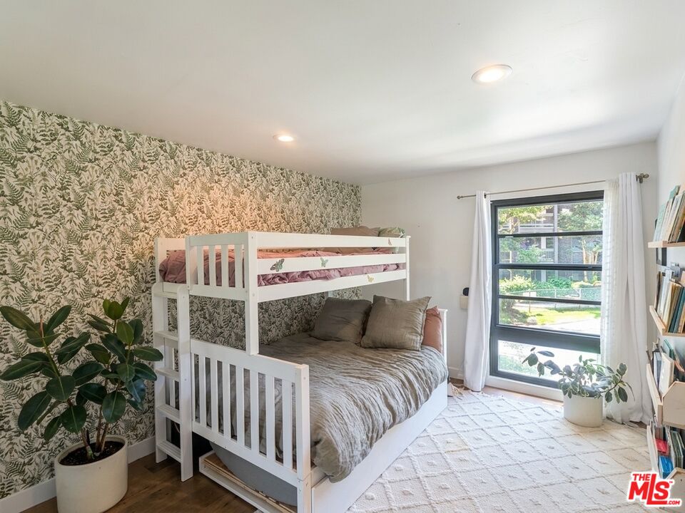 7765 West 91st Street, Unit F Playa del Rey, CA 90293 - Photo 11 of 21