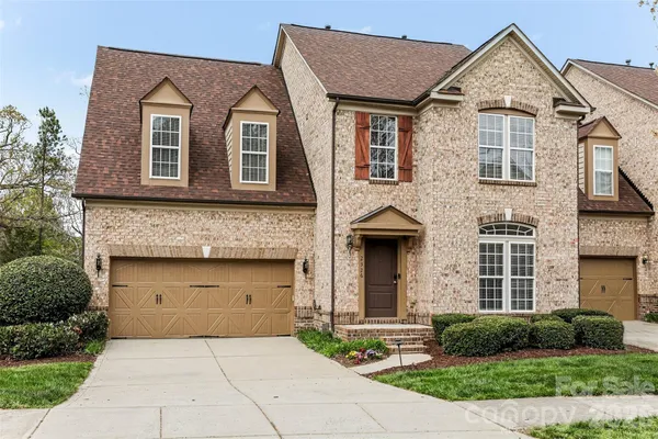 $625,000 | 2326 Donnington Lane Northwest, Concord, NC 28027