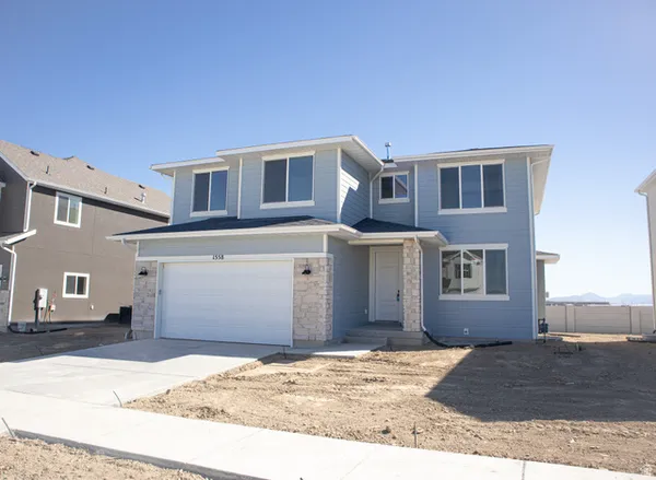 $569,996 | 1558 East Bigtooth Maple Court, Unit 7037, Eagle Mountain, UT 84005