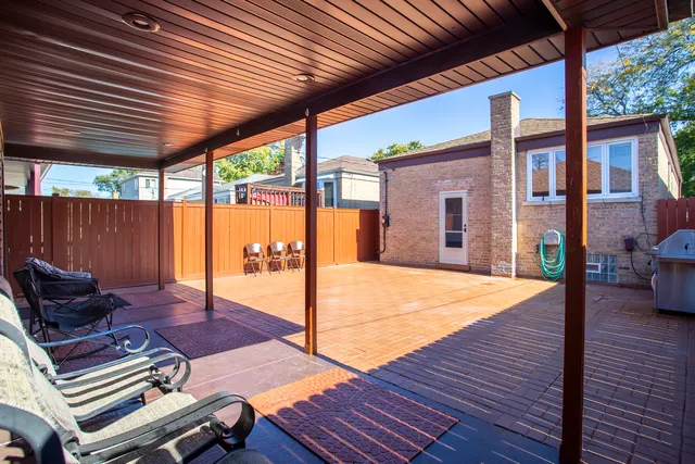 $390,000 | 5154 South Nordica Avenue, Chicago, IL 60638