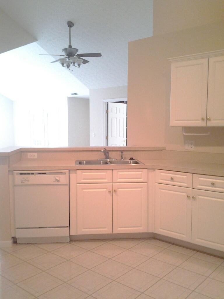 3752 Stoneway Point Powell, OH 43065 - Photo 11 of 26