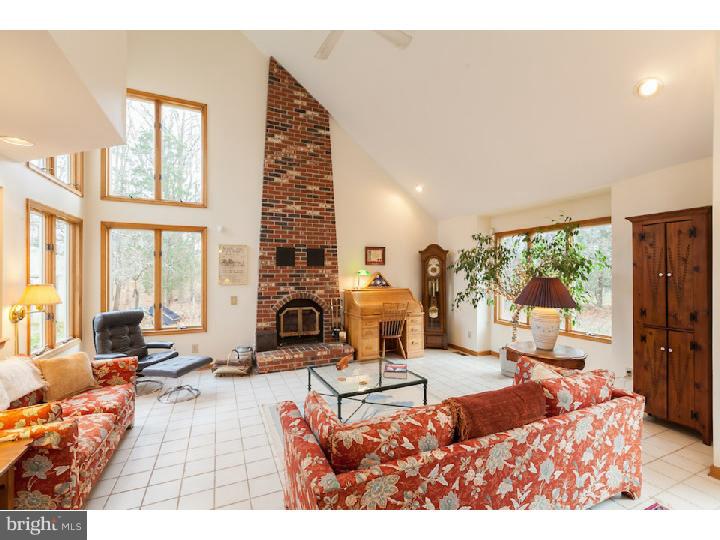 223 Church Road Medford, NJ 08055 - Photo 7 of 25 Great Room