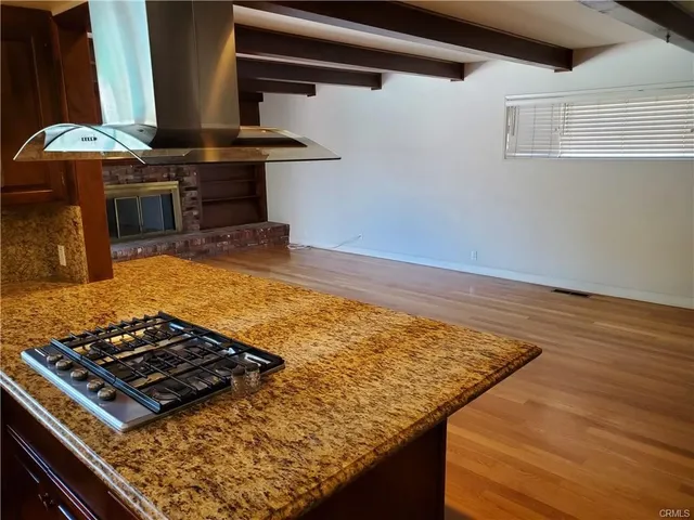 $6,000 | 6511 East El Jardin Street, Long Beach, CA 90815