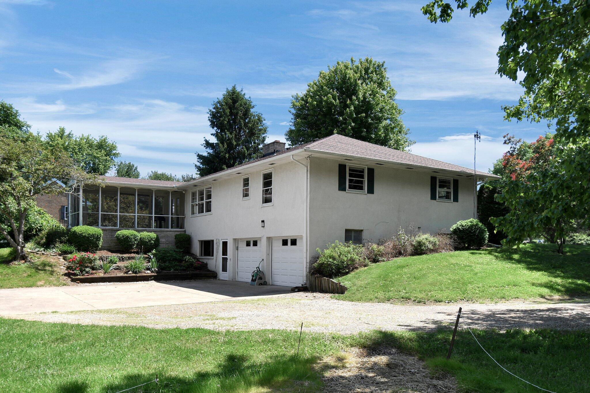 2690 Valley View Road Northeast Lancaster, OH 43130 - Photo 31 of 36 34-web-or-mls-2690-valley-view-rd-ne