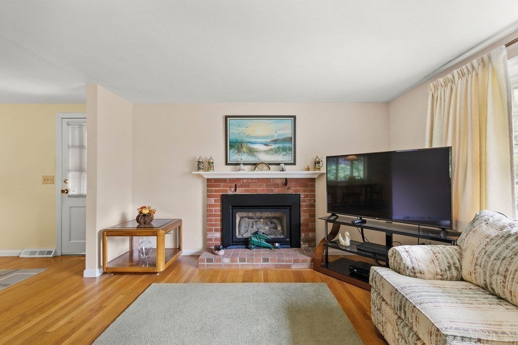 50 Sterling Road Barnstable, MA 02601 - Photo 6 of 23