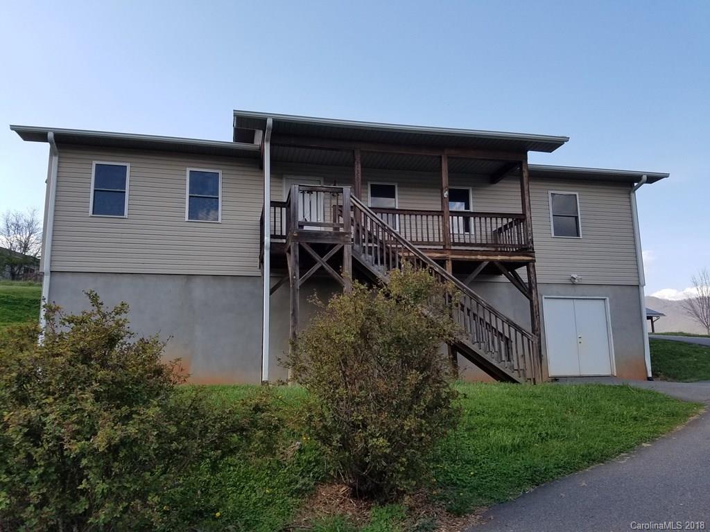 116 Barefoot Ridge Clyde, NC 28721 - Photo 1 of 12