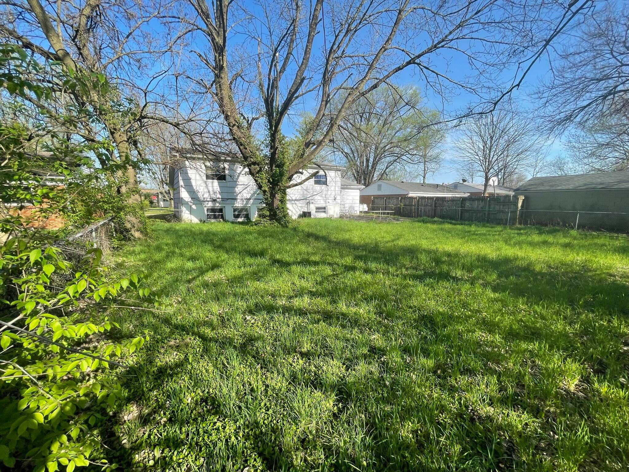 1743 Quigley Road Columbus, OH 43227 - Photo 7 of 38 4A089713-4252-41F3-9DED-7CA1ACBF7AF1