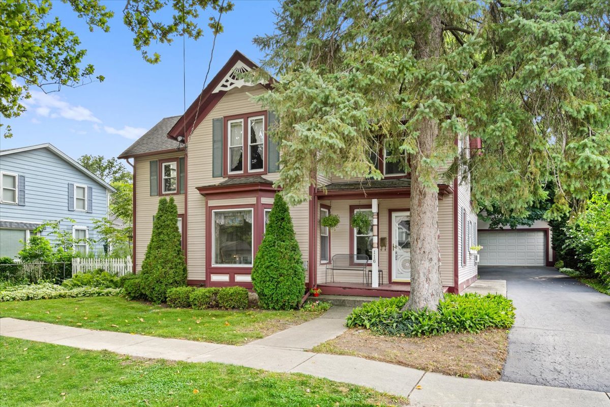 116 Spring Street Cary, IL 60013 - Photo 2 of 45 front view of a house with a yard