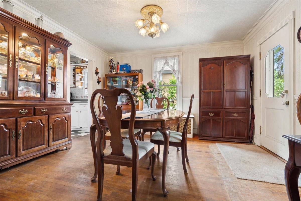 116 Spring Street Cary, IL 60013 - Photo 8 of 45 Gallery Image 8