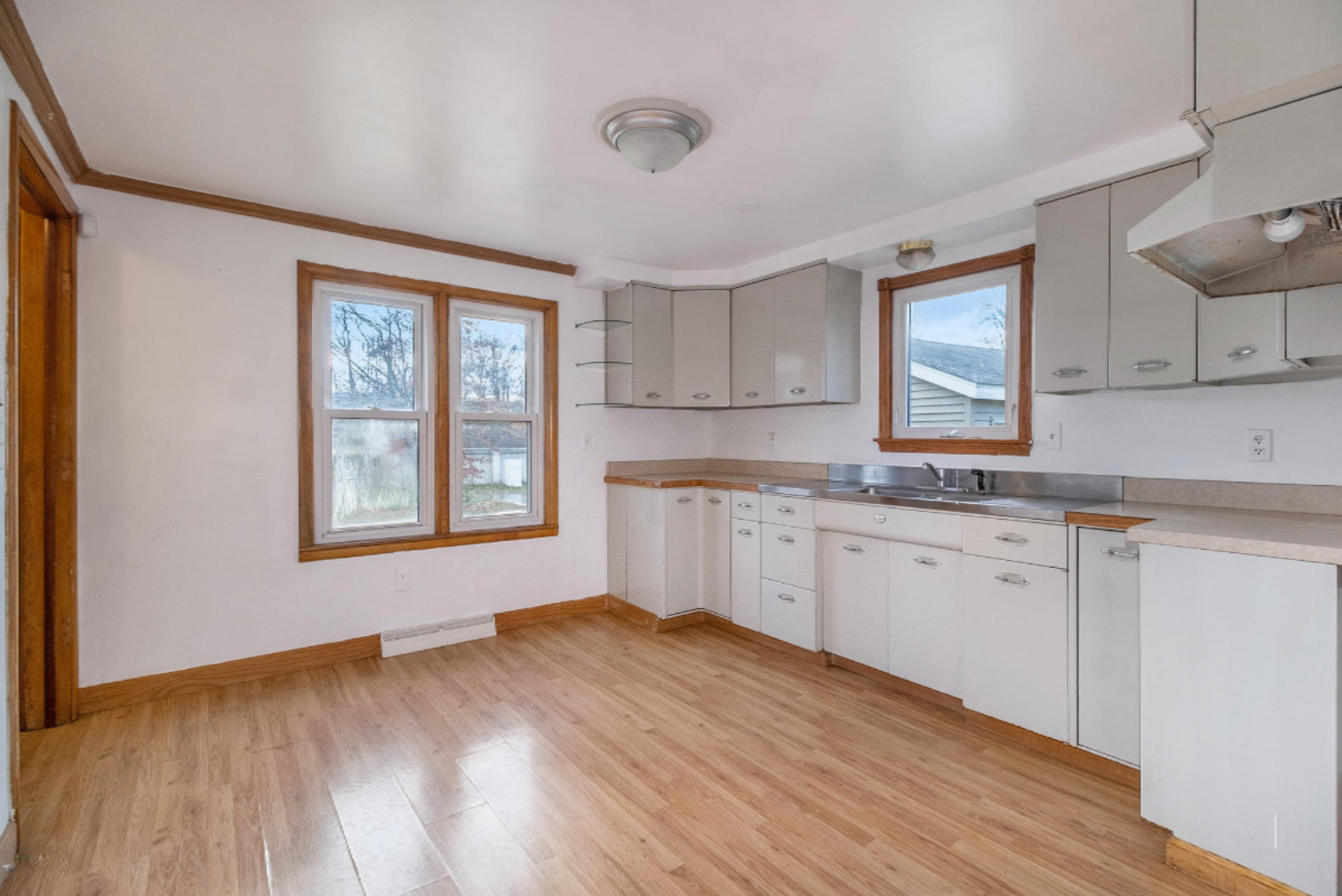 8418 Portage Road Portage, MI 49002 - Photo 5 of 22 _DSF3952