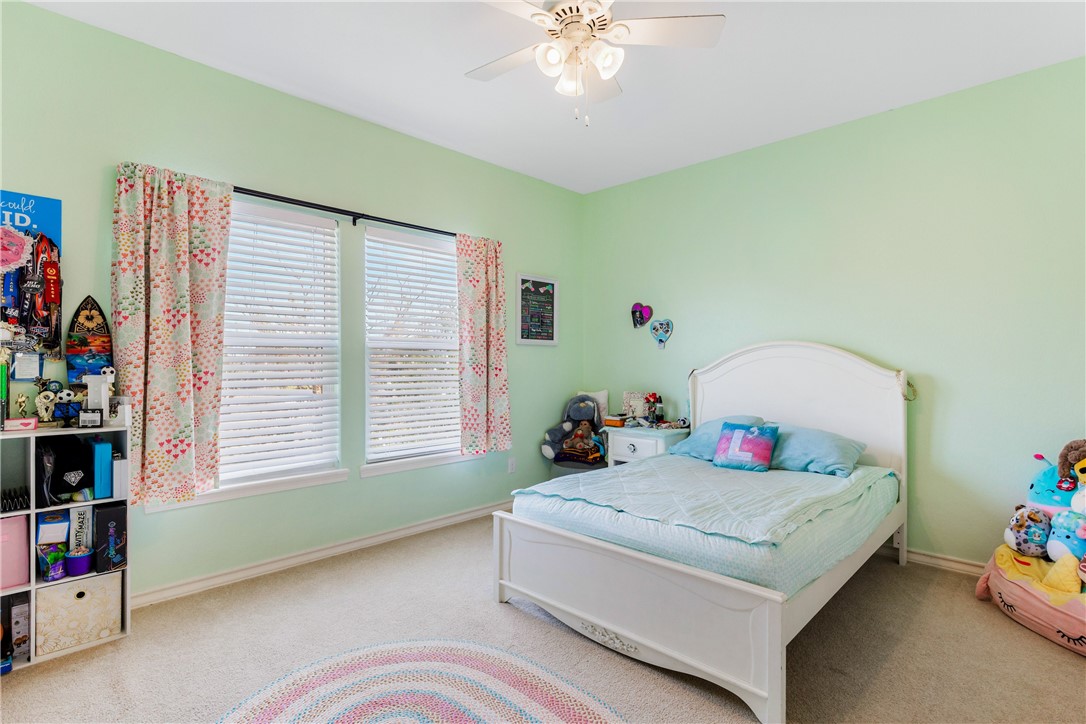 3350 Mavis Drive Corpus Christi, TX 78411 - Photo 35 of 40 a bedroom with furniture and a bed