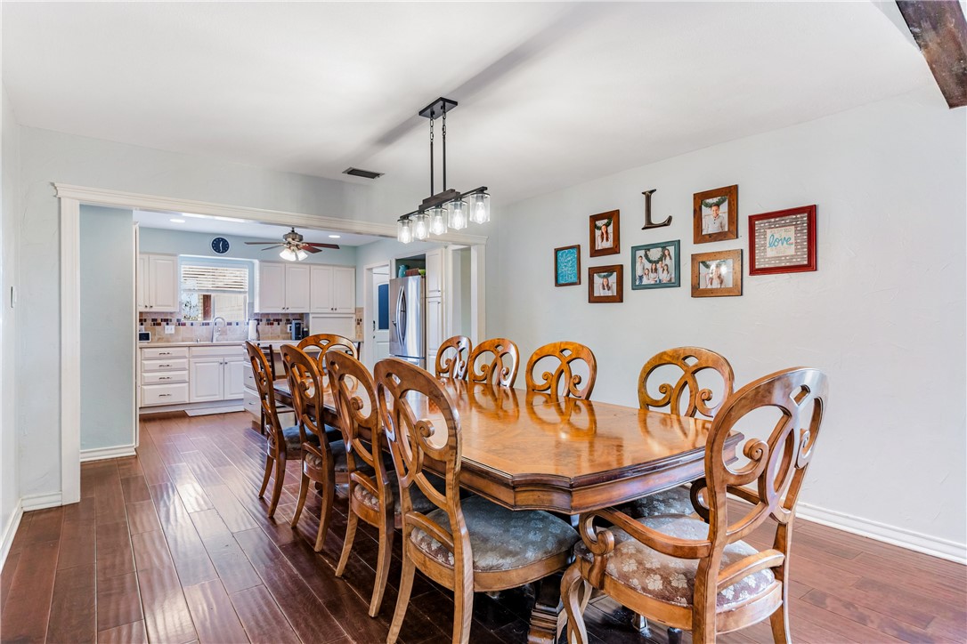 3350 Mavis Drive Corpus Christi, TX 78411 - Photo 8 of 40 a view of a dining room with furniture