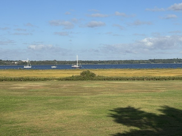 975 Anthony Road Portsmouth, RI 02871 - Photo 6 of 38 Beautiful water views