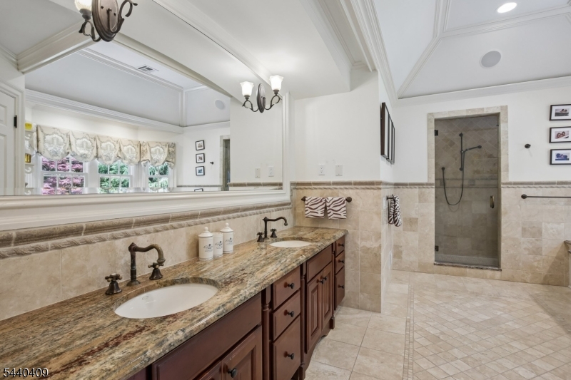 19 Hilltop Road Short Hills, NJ 07078 - Photo 26 of 34