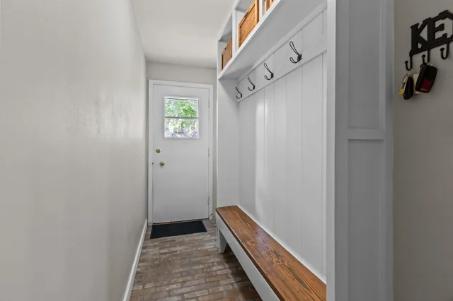 $749,900 | N222 2 Mile Road, Appleton, WI 54914