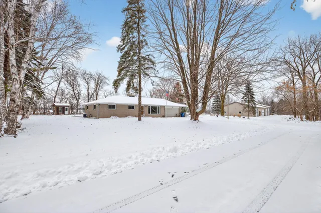 $749,900 | N222 2 Mile Road, Appleton, WI 54914