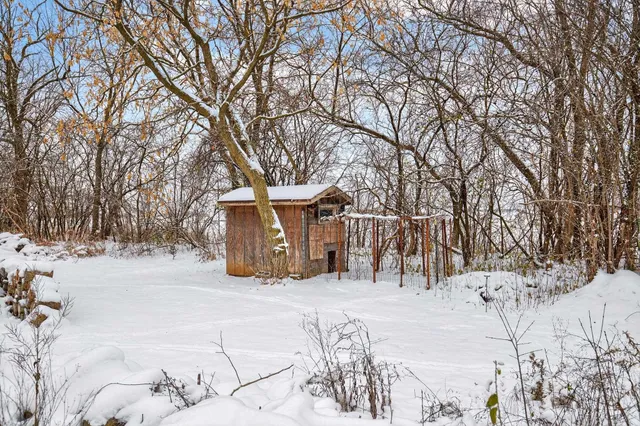 $749,900 | N222 2 Mile Road, Appleton, WI 54914